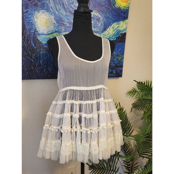 Tops - SHEER WHITE TANKWOMAN'S XS
